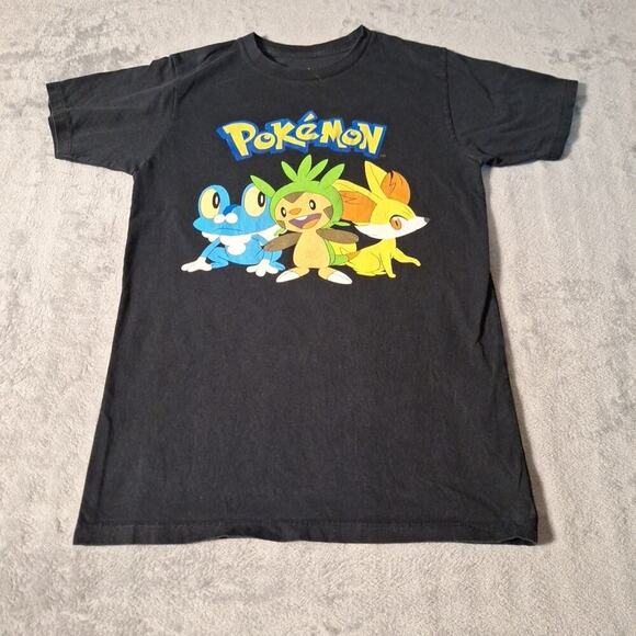 Pokemon Black T-Shirt Fennekin Chespin Froakie Generation 6 Starters Size Small - Picture 1 of 6